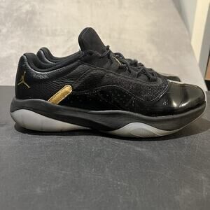 Jordan 11 CMFT Low Mens 10.5 Black Metallic Gold DO0613-007 Athletic Sneakers